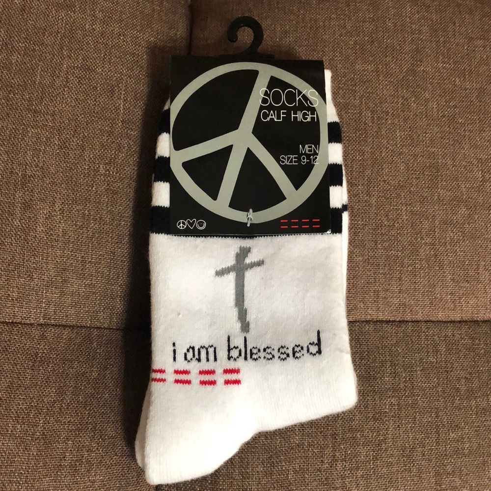 NWT Peace Love World 1 pair of calf high socks